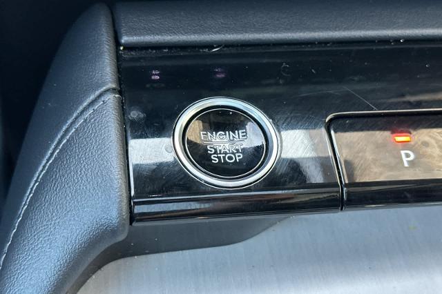 2025 Lincoln Navigator - $73,594