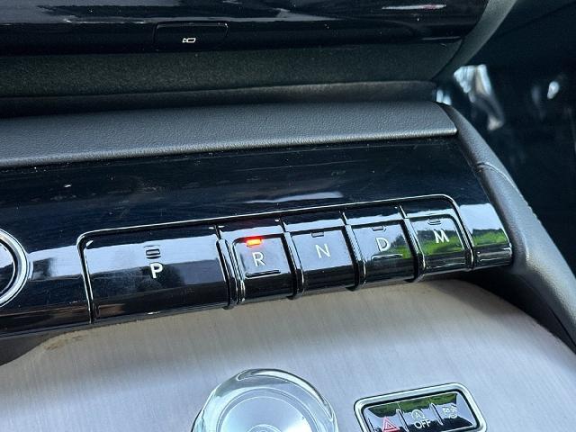 2025 Lincoln Navigator - $83,870