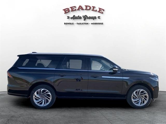2026 Lincoln Navigator - $96,125
