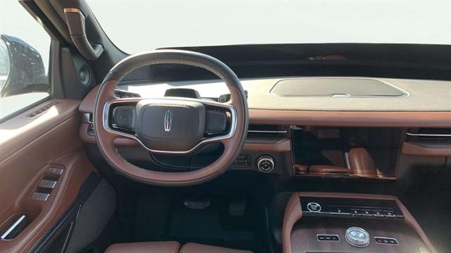 2026 Lincoln Navigator - $96,125