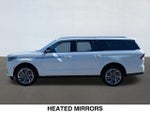 2026 Navigator L Thumbnail 2