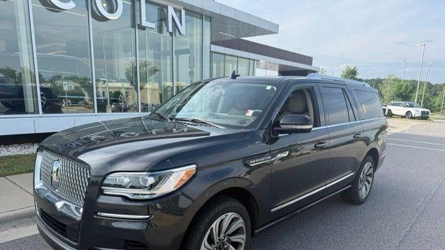 2023 Lincoln Navigator L Reserve