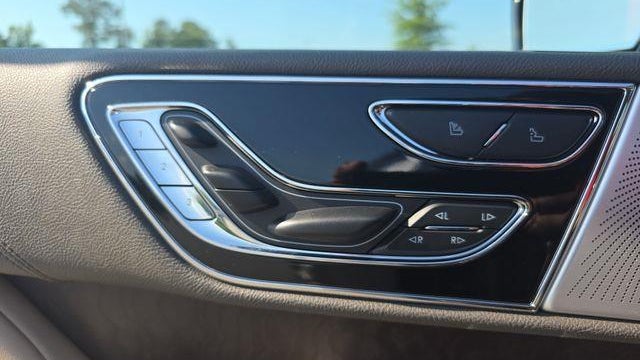 2023 Lincoln Navigator L Reserve