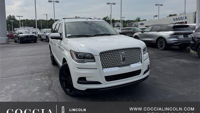 Preowned 2023 Lincoln Navigator L Reserve for Sale