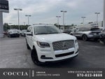 2023 Navigator L Thumbnail 1
