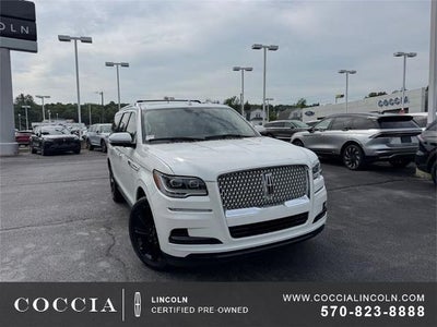 Photo of a 2023 Lincoln Navigator L 4X4 Reserve 4DR SUV for sale