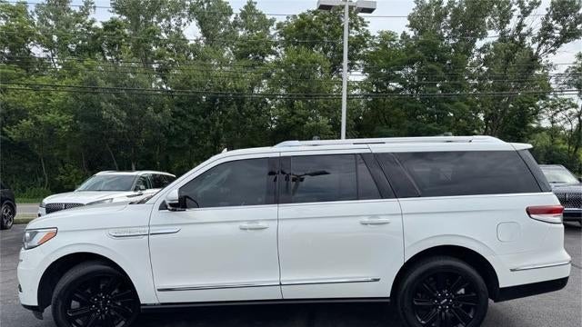2023 Lincoln Navigator L Reserve