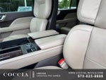 2023 Navigator L Thumbnail 23
