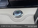 2023 Navigator L Thumbnail 25