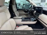 2023 Navigator L Thumbnail 31