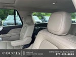 2023 Navigator L Thumbnail 32