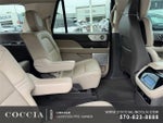 2023 Navigator L Thumbnail 35