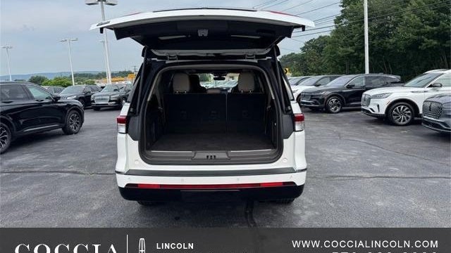 2023 Lincoln Navigator L Reserve