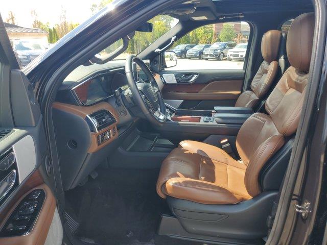 2023 Lincoln Navigator - $61,995