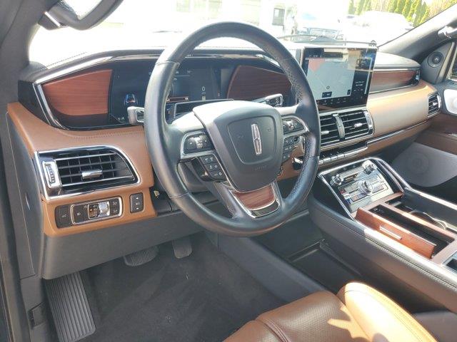 2023 Lincoln Navigator - $61,995