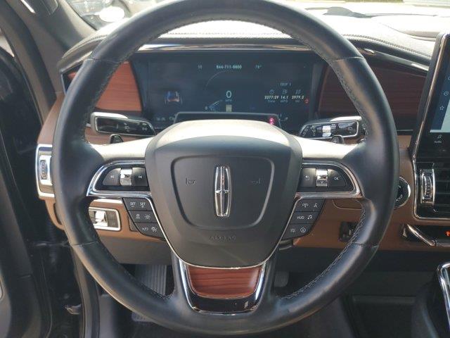 2023 Lincoln Navigator - $61,995