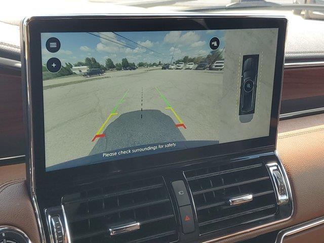 2023 Lincoln Navigator - $61,995