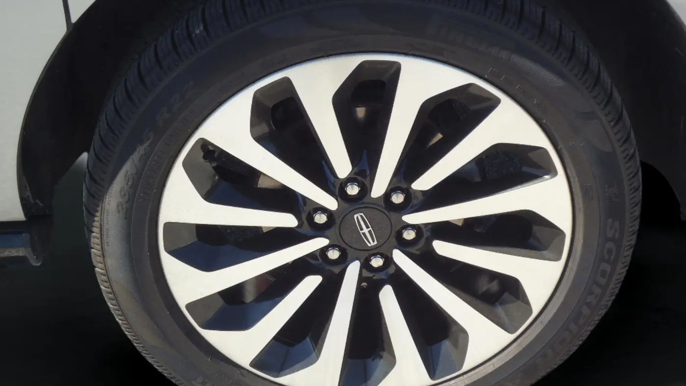 2023 Lincoln Navigator L Reserve