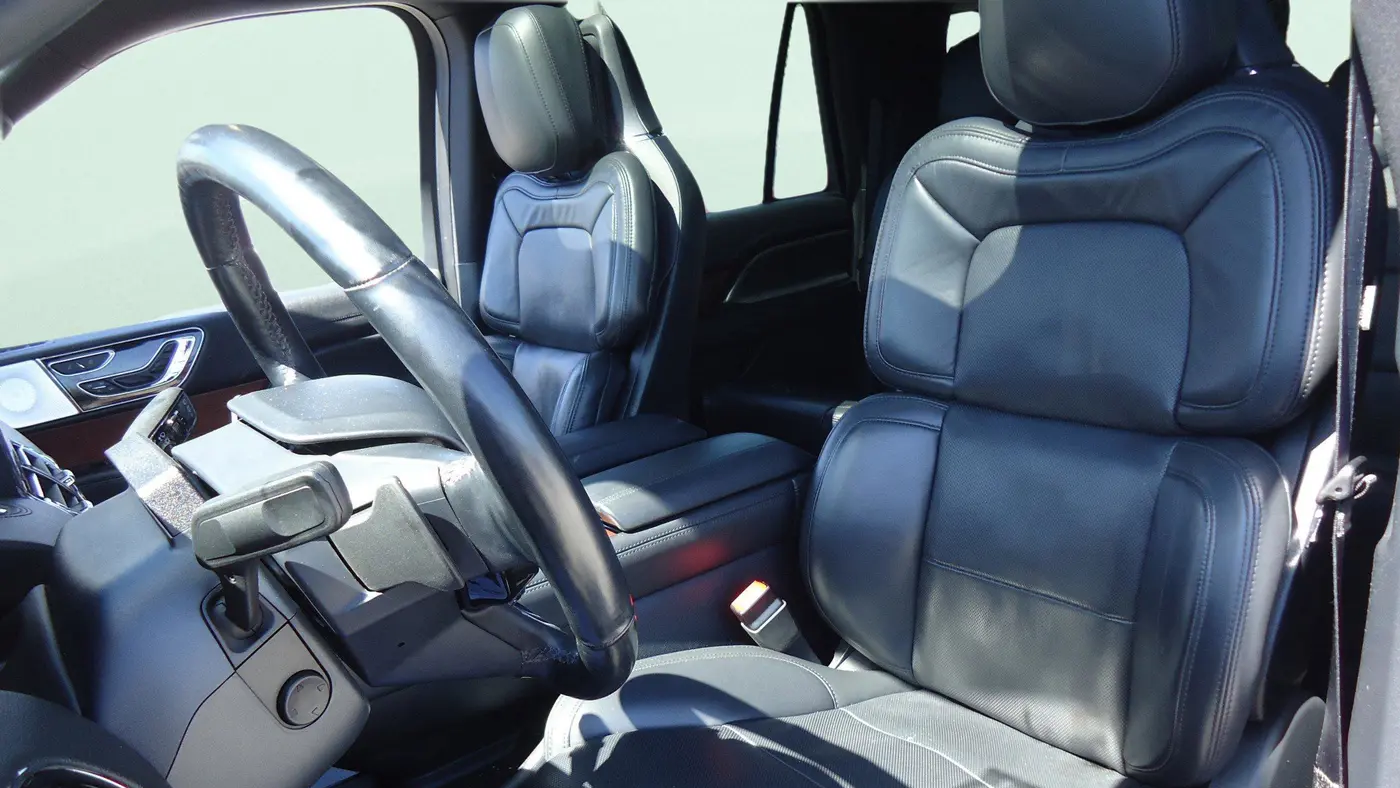 2023 Lincoln Navigator L Reserve