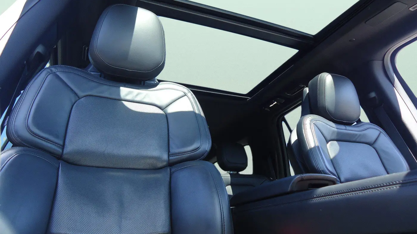 2023 Lincoln Navigator L Reserve