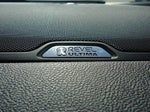2023 Navigator L Thumbnail 8