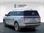 2023 Navigator L Thumbnail 13