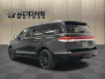 2023 Navigator L Thumbnail 6