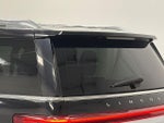 2023 Navigator L Thumbnail 8