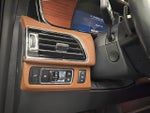 2023 Navigator L Thumbnail 36