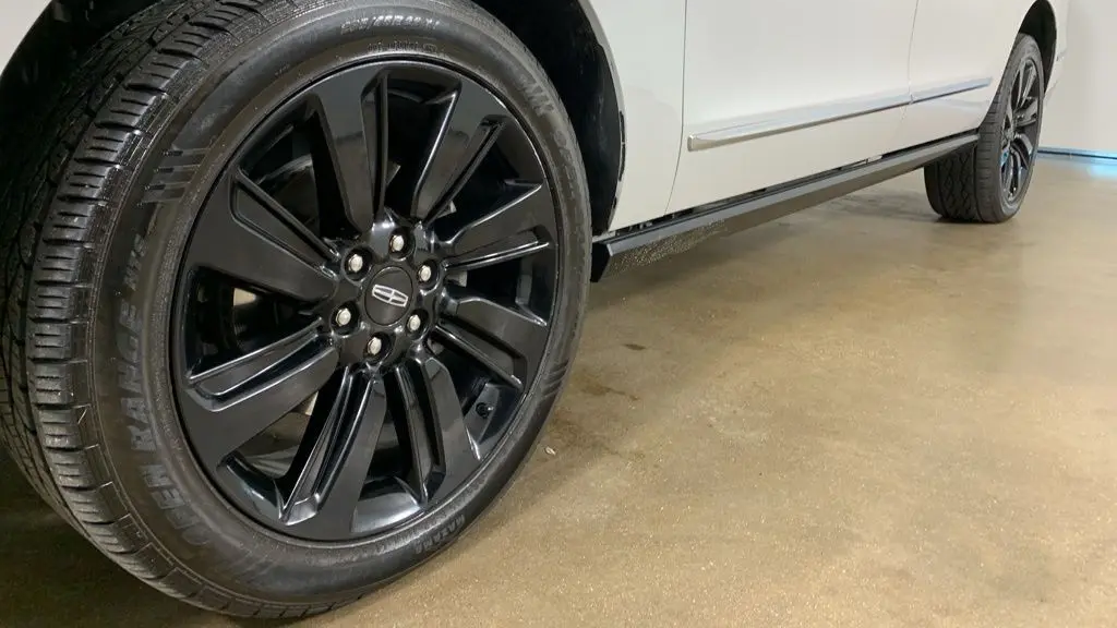 2023 Lincoln Navigator L Reserve