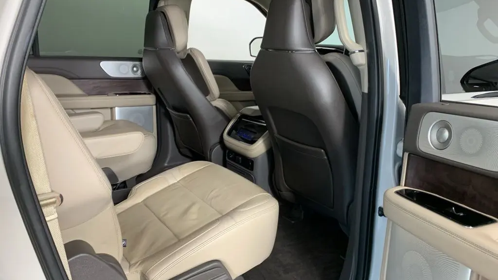 2023 Lincoln Navigator L Reserve