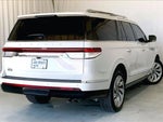 2023 Navigator L Thumbnail 12
