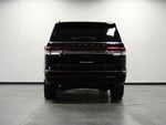 2024 Navigator L Thumbnail 4