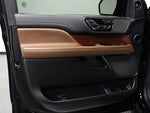 2024 Navigator L Thumbnail 10