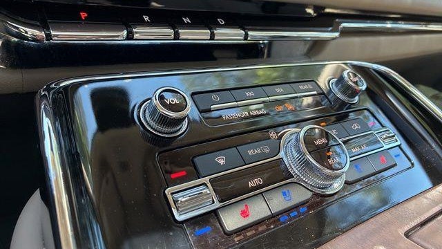 2024 Lincoln Navigator L Reserve