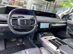 2025 Navigator L Thumbnail 19