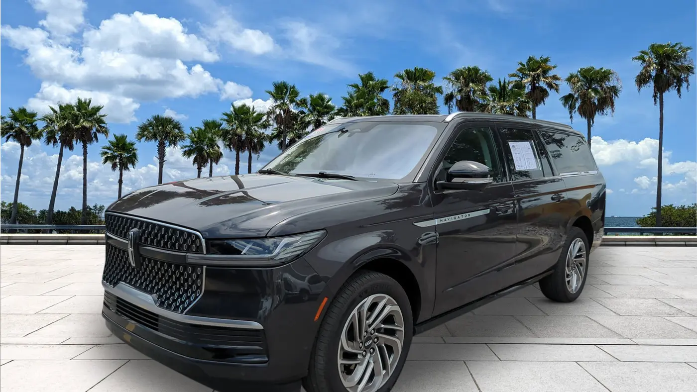 2025 Lincoln Navigator L Reserve