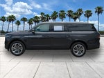 2025 Navigator L Thumbnail 4