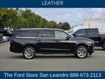 2025 Navigator L Thumbnail 8