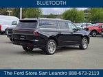 2025 Navigator L Thumbnail 9