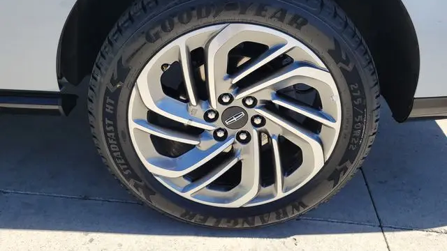 2025 Lincoln Navigator L Reserve