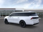 2026 Navigator L Thumbnail 13