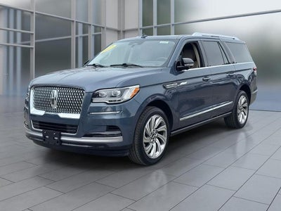 Photo of a 2023 Lincoln Navigator L 4X4 Reserve 4DR SUV for sale