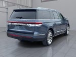 2023 Navigator L Thumbnail 6