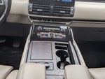 2023 Navigator L Thumbnail 20