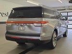 2023 Navigator L Thumbnail 6