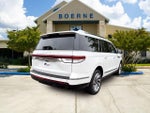 2024 Navigator L Thumbnail 5