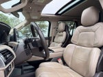 2024 Navigator L Thumbnail 7