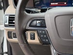 2024 Navigator L Thumbnail 11