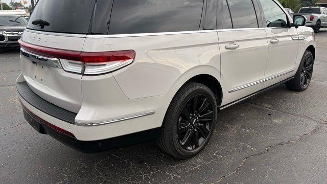 2024 Lincoln Navigator L Reserve